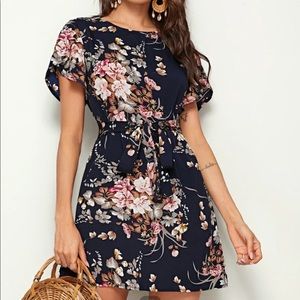 Floral Print Petal Sleeve Mini Dress